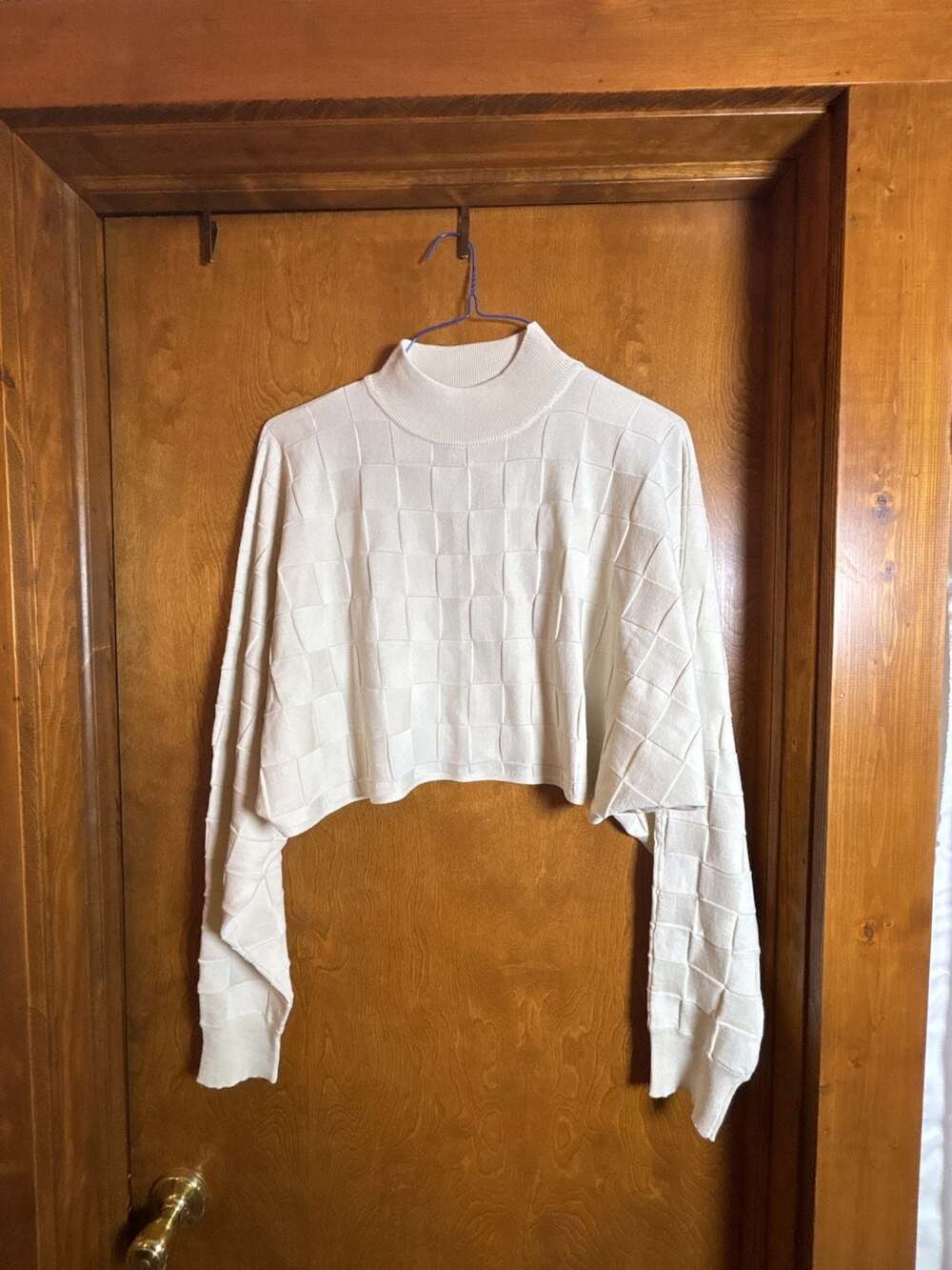 Cloud Ten Cropped Mock Neck Sweater Size M White Checkered Knit